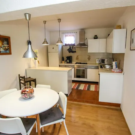 Apartament Bianca *